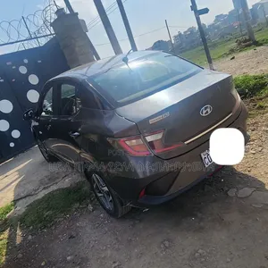 Hyundai I10 2021 Gray