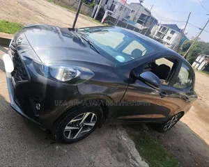 Hyundai I10 2021 Gray
