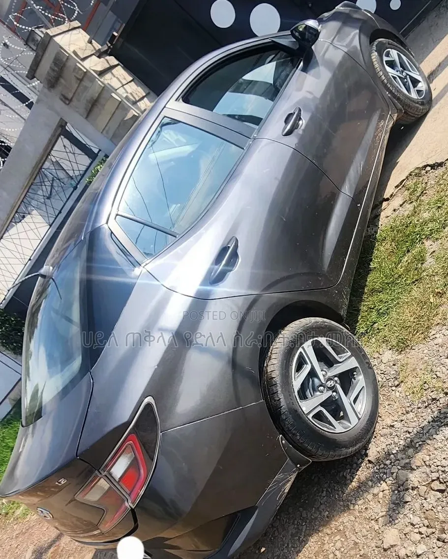 Hyundai I10 2021 Gray