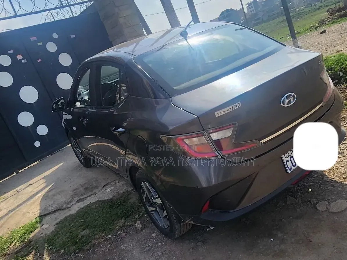 Hyundai I10 2021 Gray