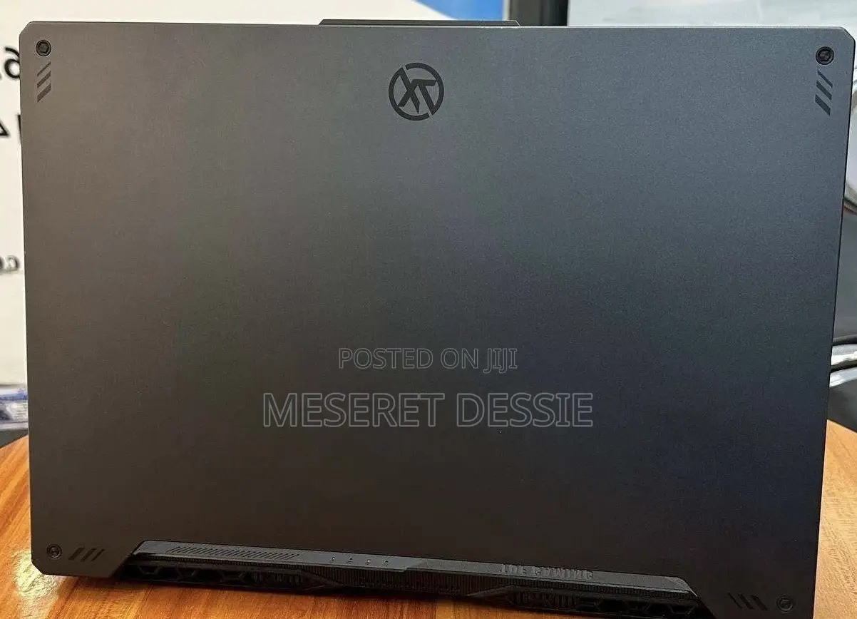 New Laptop Asus 16GB AMD Ryzen 7 SSD 512GB