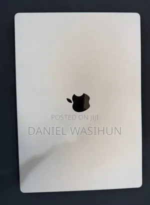 New Laptop Apple MacBook Pro 2021 M1 32GB Apple M1 Pro SSD 1T