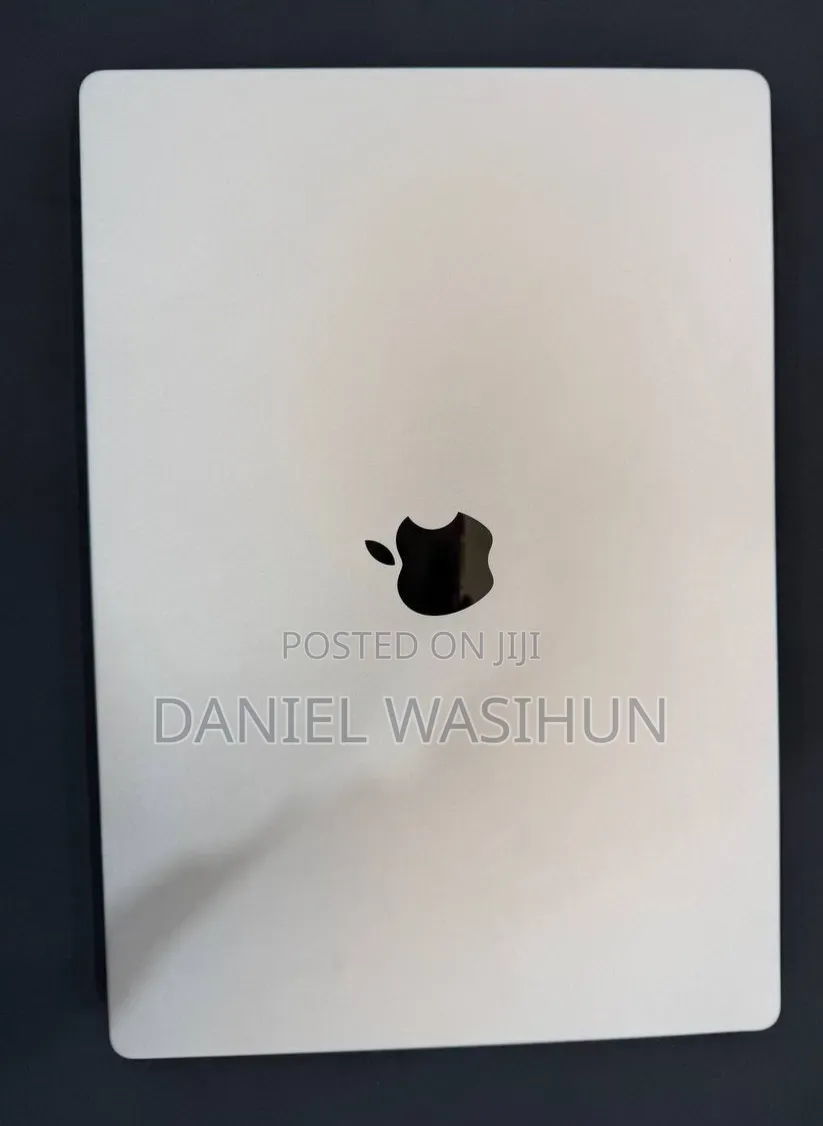 New Laptop Apple MacBook Pro 2021 M1 32GB Apple M1 Pro SSD 1T