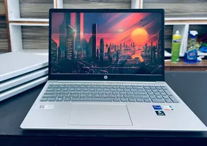 New Laptop HP Stream Notebook 16GB Intel Core i7 SSD 512GB