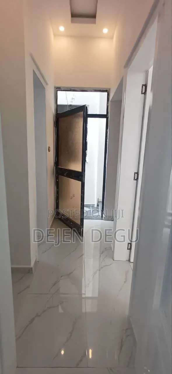 2bdrm Apartment in Yeka for rent