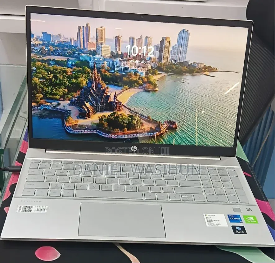 New Laptop HP Stream Notebook 16GB Intel Core i7 SSD 1T