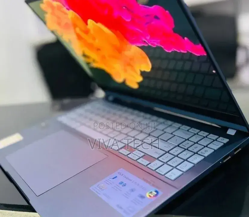 New Laptop Asus Vivobook 15 16GB Intel Core Ultra 7 SSD 512GB
