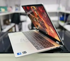 New Laptop HP OmniBook 7 16" 16GB Intel Core 7 SSD 512GB