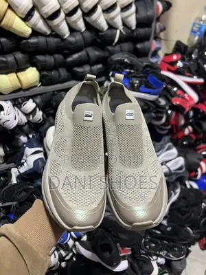 Goupu Shoes