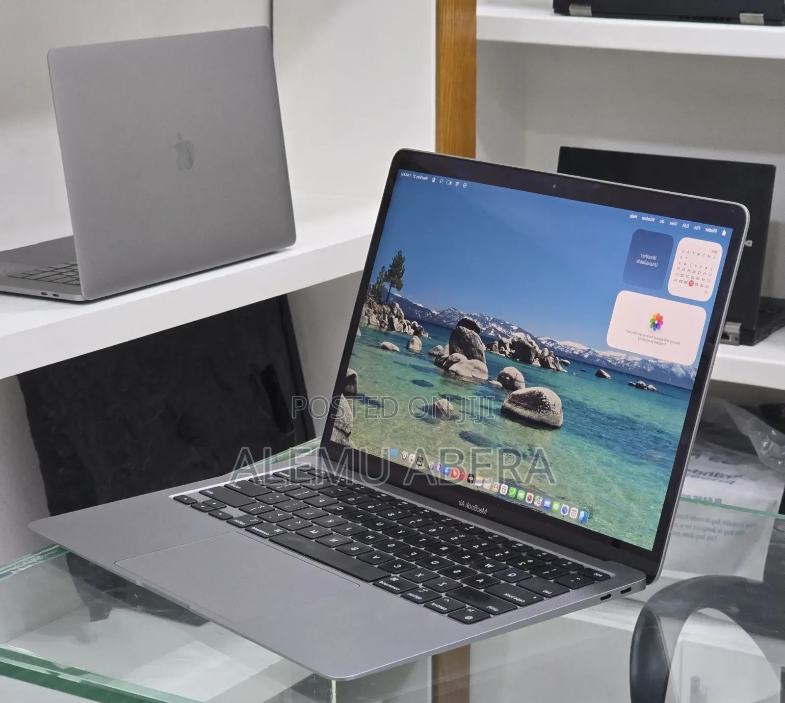 New Laptop Apple MacBook Air 2020 M1 8GB Apple M1 SSD 256GB