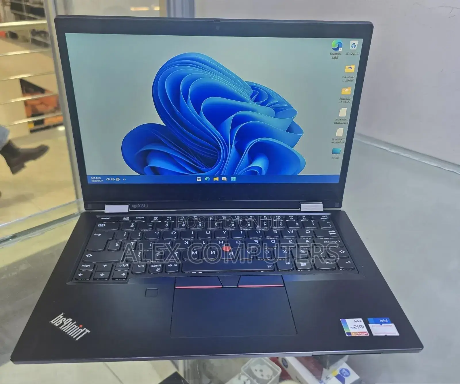 New Laptop Lenovo ThinkPad L13 Yoga 16GB Intel Core i7 SSD 512GB