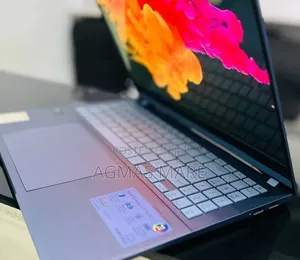 New Laptop Asus VivoBook S15 S510UA 16GB Intel Core Ultra 7 SSD 512GB