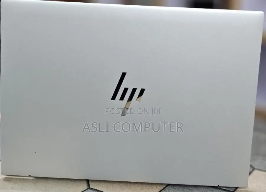 New Laptop HP EliteBook 830 G9 16GB Intel Core i5 SSD 512GB