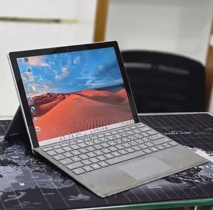 New Laptop Microsoft Surface Pro 7+ 16GB Intel Core i5 SSD 256GB