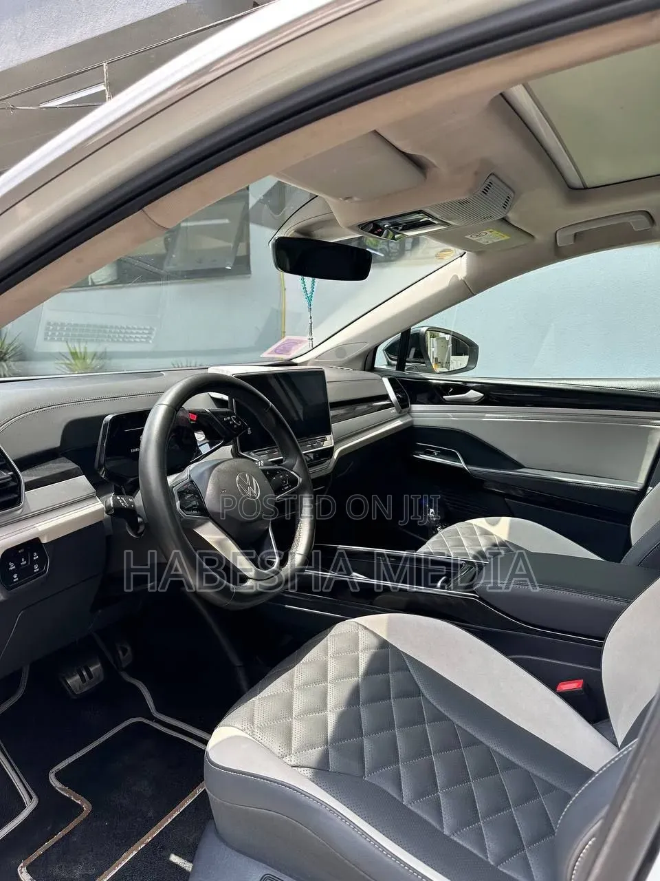 Volkswagen ID.6 2023 White
