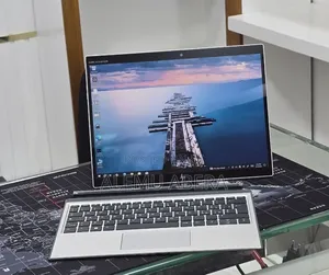 New Laptop HP Elite X2 G8 16GB Intel Core i7 SSD 512GB