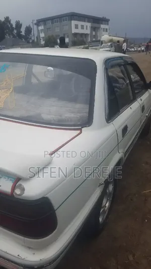 Toyota Corolla II 1986 White