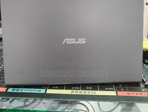 New Laptop Asus VivoBook 15 X505BA 8GB Intel Core i3 SSD 256GB