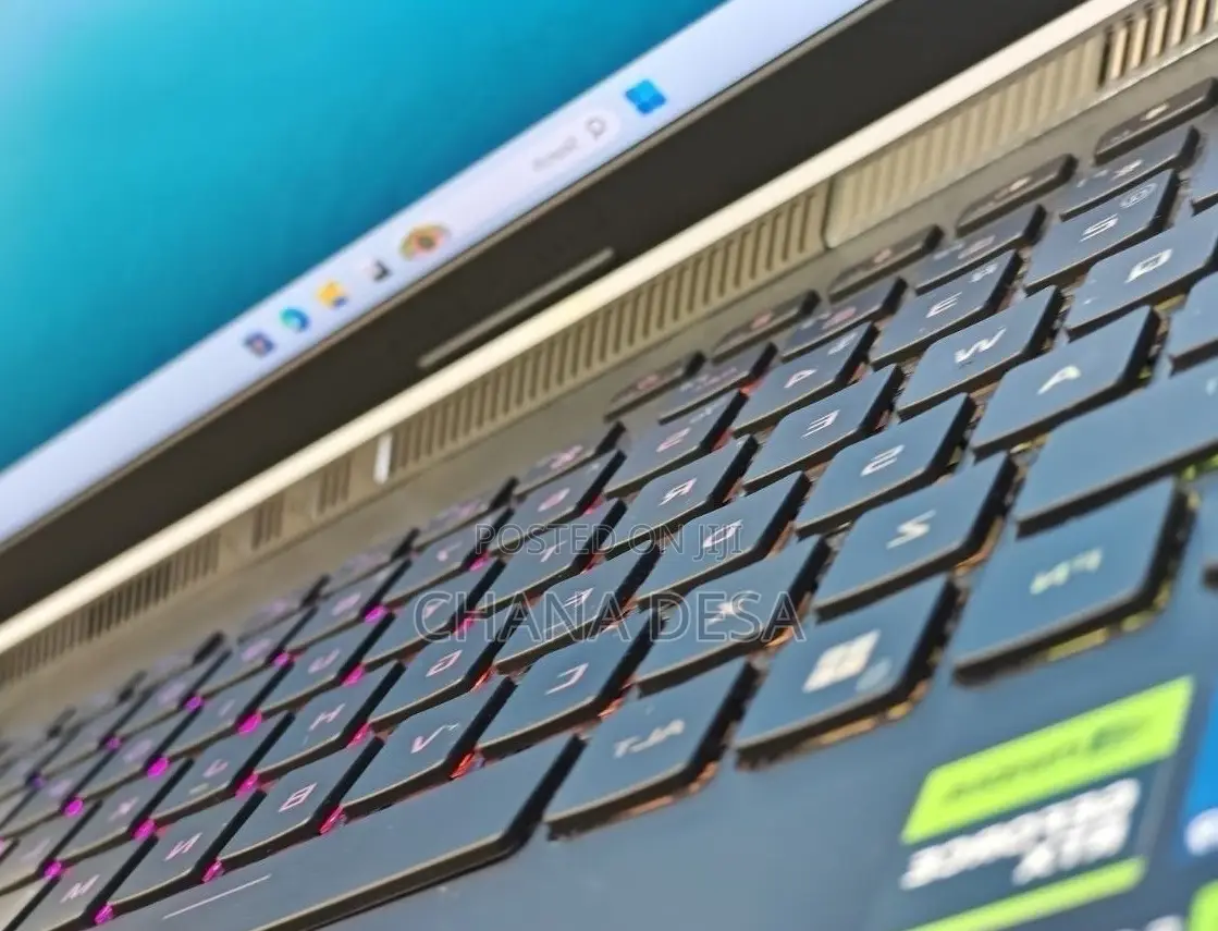 New Laptop Asus 16GB Intel Core i9 SSD 1T