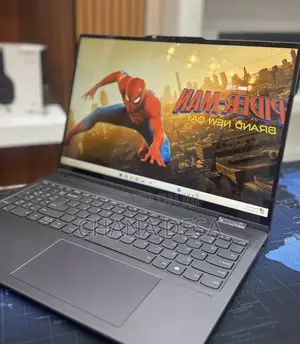 New Laptop Lenovo 16GB Intel Core Ultra 7 SSD 512GB