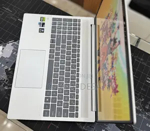 New Laptop HP 16GB Intel Core i7 SSD 1T