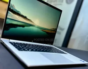 New Laptop HP EliteBook 840 G9 16GB Intel Core i7 SSD 512GB