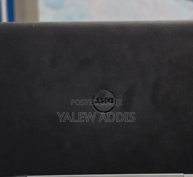 New Laptop Dell Latitude 14 E7470 8GB Intel Core i7 SSD 256GB