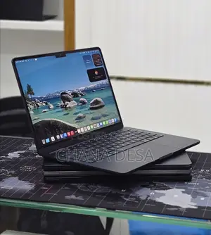 New Laptop Apple MacBook Air 2025 M4 16GB Apple M4 SSD 256GB