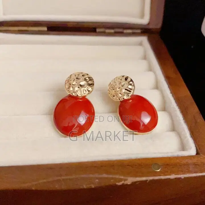 Earring Available
