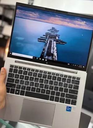 New Laptop HP EliteBook 840 G9 16GB Intel Core i7 SSD 512GB