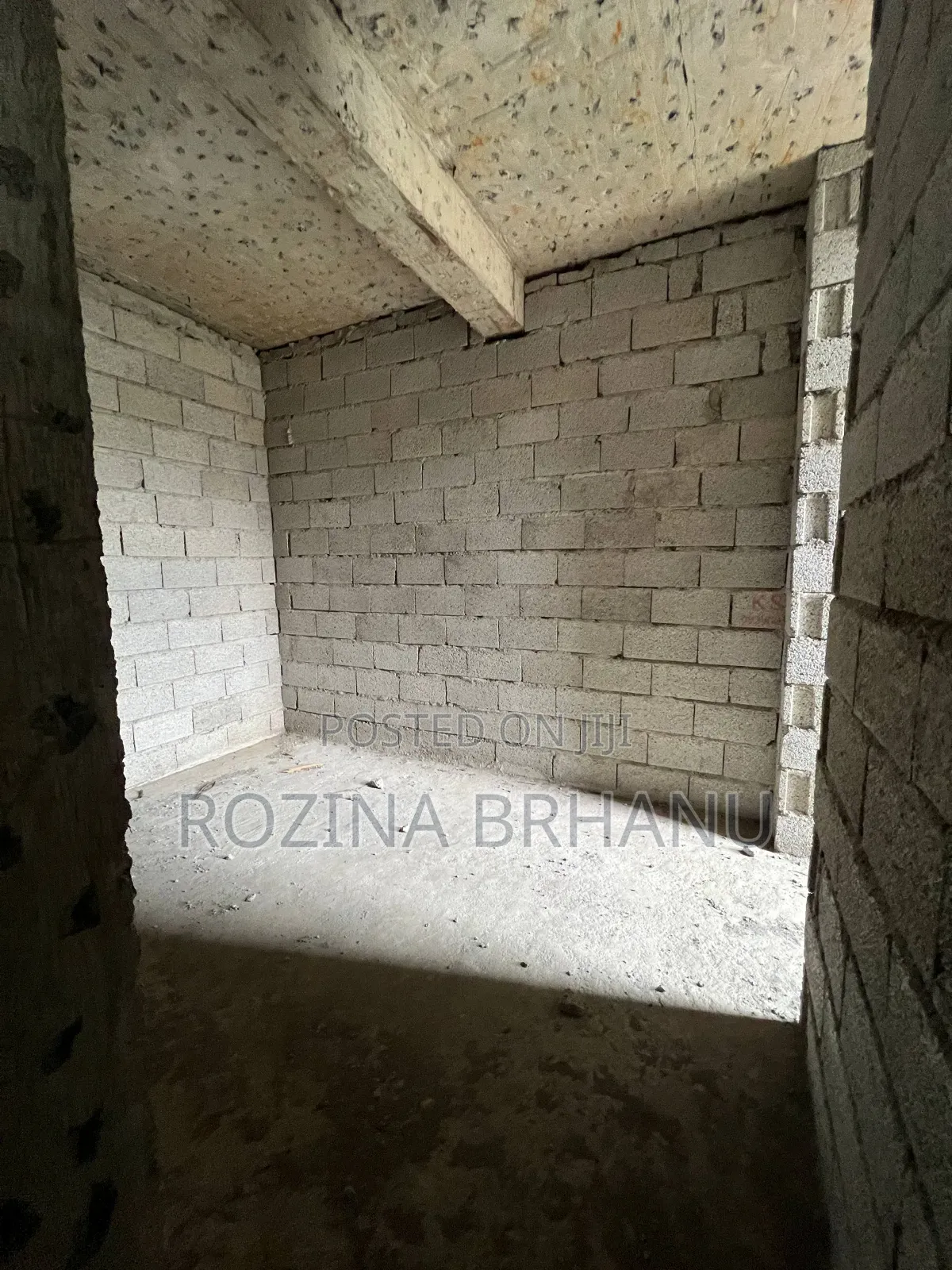 2bdrm Apartment in አያት, Yeka for sale