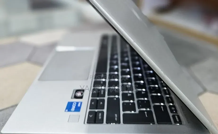 New Laptop HP EliteBook 830 G9 16GB Intel Core i5 SSD 512GB