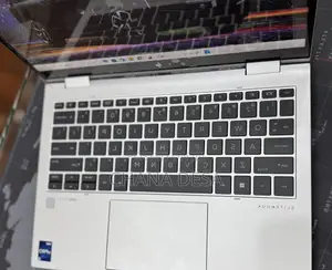 New Laptop HP EliteBook 830 16GB Intel Core i7 SSD 512GB