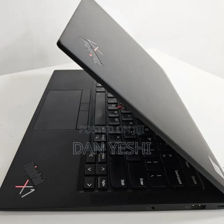 New Laptop Lenovo ThinkPad X1 Yoga 16GB Intel Core i7 SSD 512GB