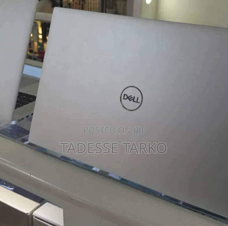 New Laptop Dell XPS 15 16GB Intel Core i7 SSD 512GB