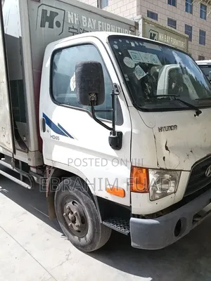 Hyundai Van