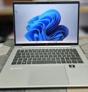 New Laptop HP EliteBook x360 1040 G9 16GB Intel Core i7 SSD 512GB