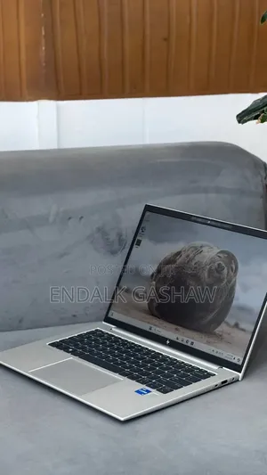 New Laptop HP EliteBook 840 G9 16GB Intel Core i7 SSD 512GB