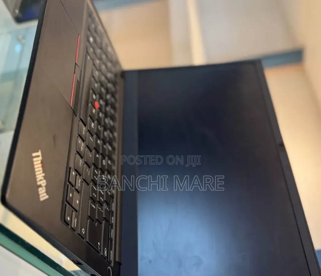New Laptop Lenovo ThinkPad T14 8GB Intel Core i5 SSD 512GB