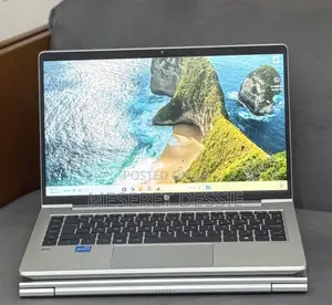 New Laptop HP ProBook 440 G10 8GB Intel Core i3 SSD 256GB