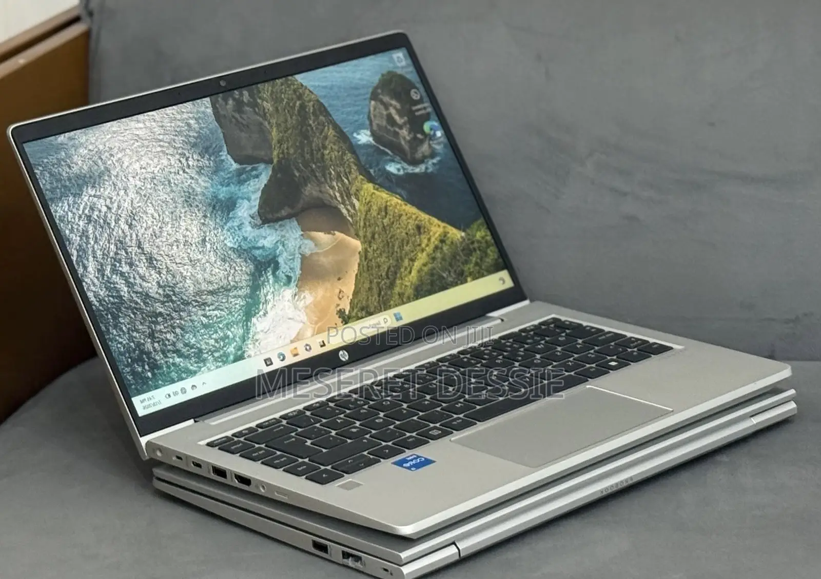 New Laptop HP ProBook 440 G10 8GB Intel Core i3 SSD 256GB