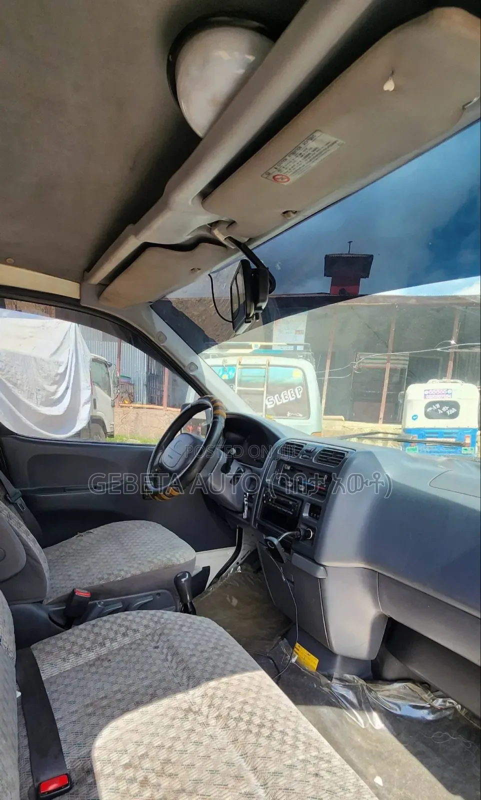 Toyota HiAce 2006