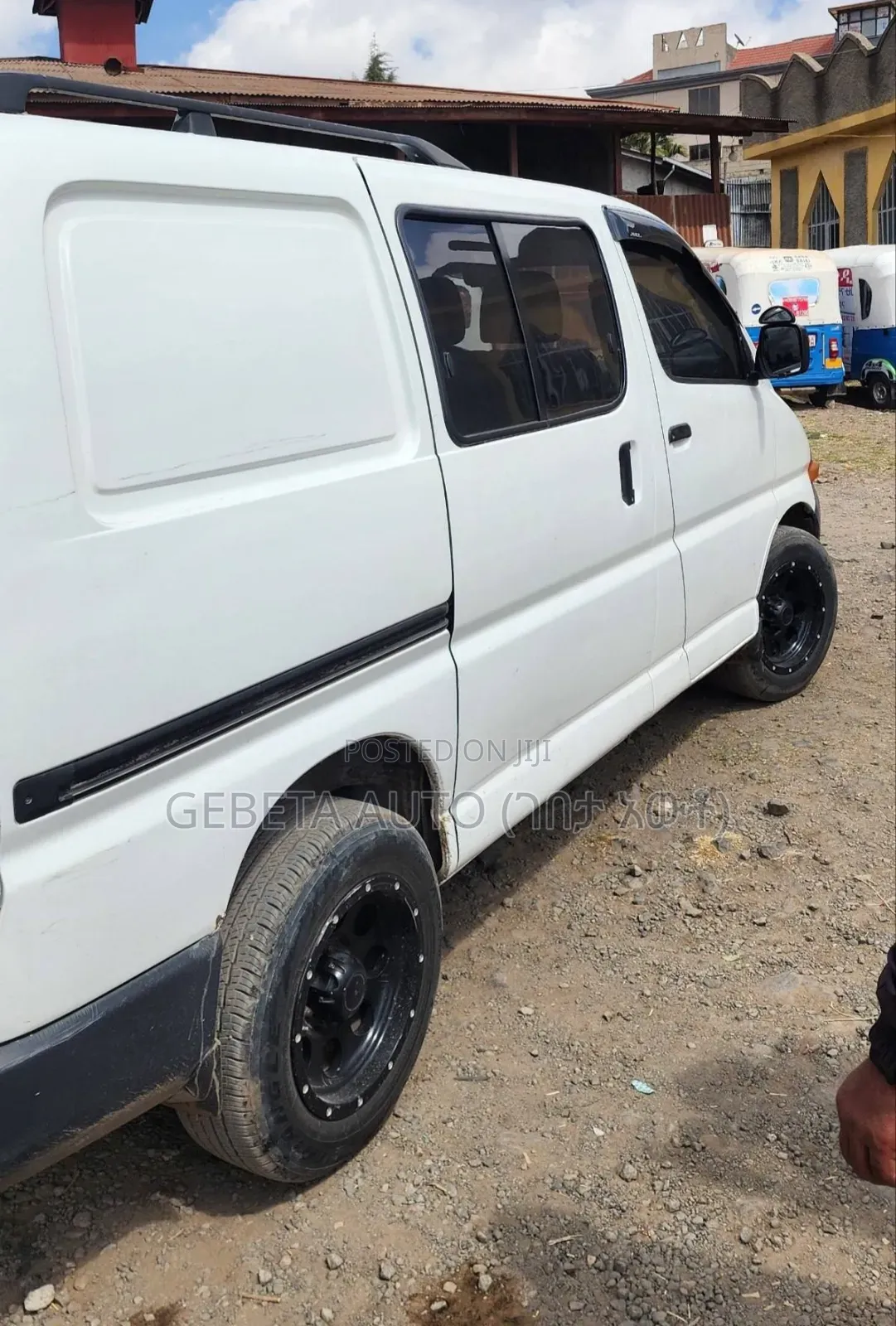 Toyota HiAce 2006