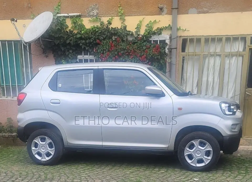 Suzuki S-Presso 2022 Silver