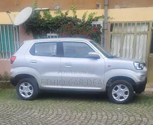 Suzuki S-Presso 2022 Silver