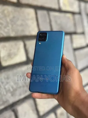 Samsung Galaxy A12 64 GB Blue