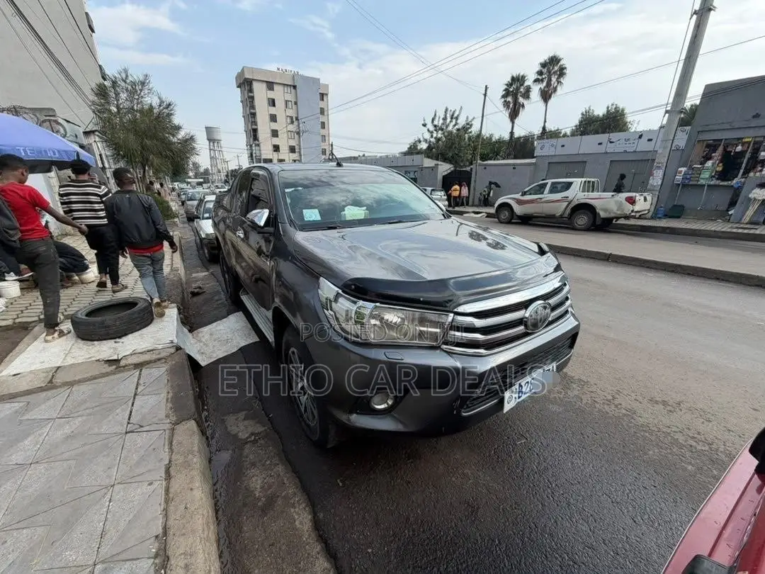 Toyota Hilux 2017 Black