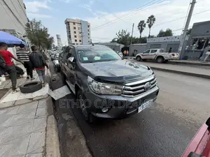 Toyota Hilux 2017 Black