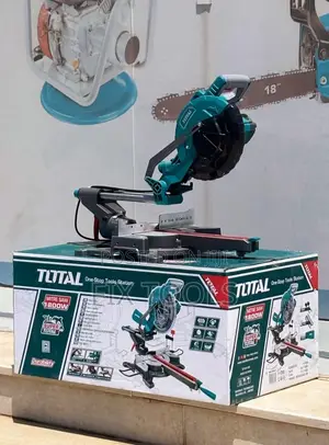 TOTAL 1800W Sliding Mitre Saw