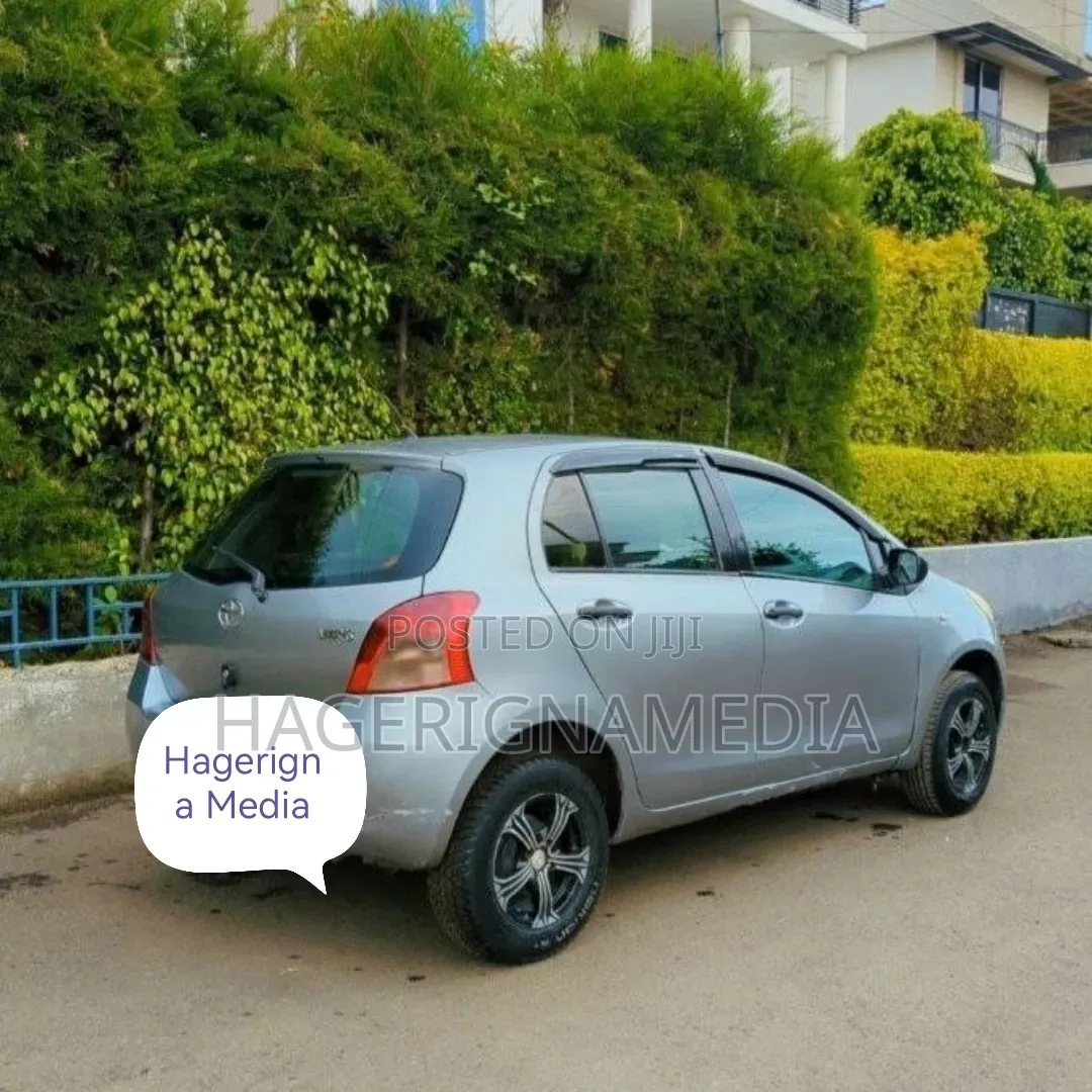 Toyota Yaris 2007 Silver